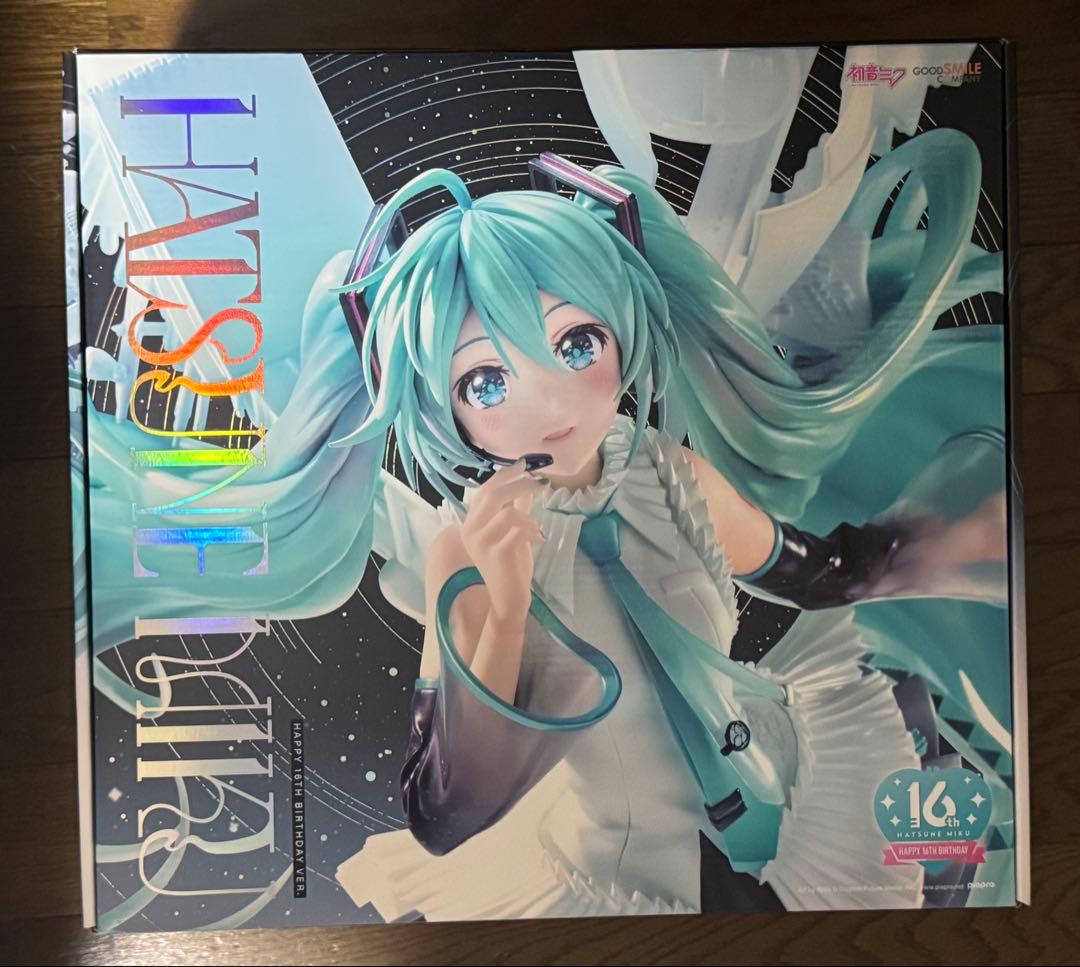 グッスマ 初音ミク Happy 16th Birthday Ver. フィギュア