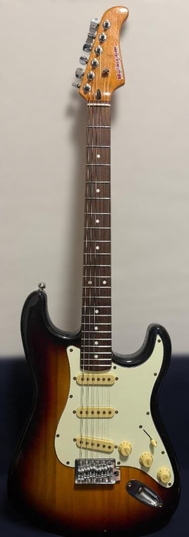 mushroom ストラトキャスター サンバースト