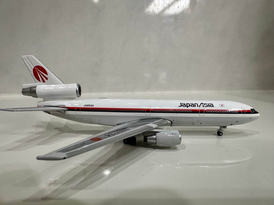 日本アジア航空DC-10-40 1/400スケールダイキャストモデル