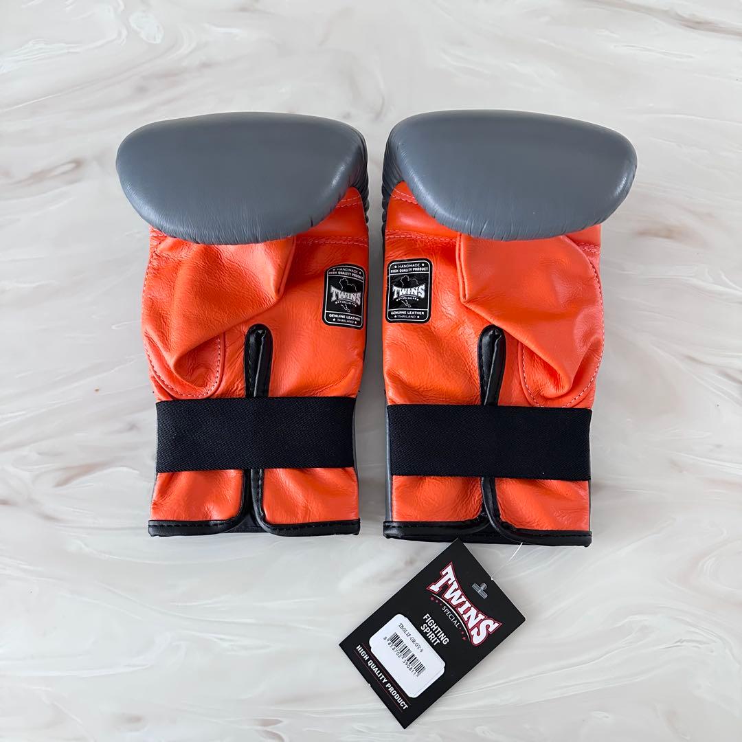 新品　Twins ツインズ　グローブ　パンチンググローブ　ツートン　レア