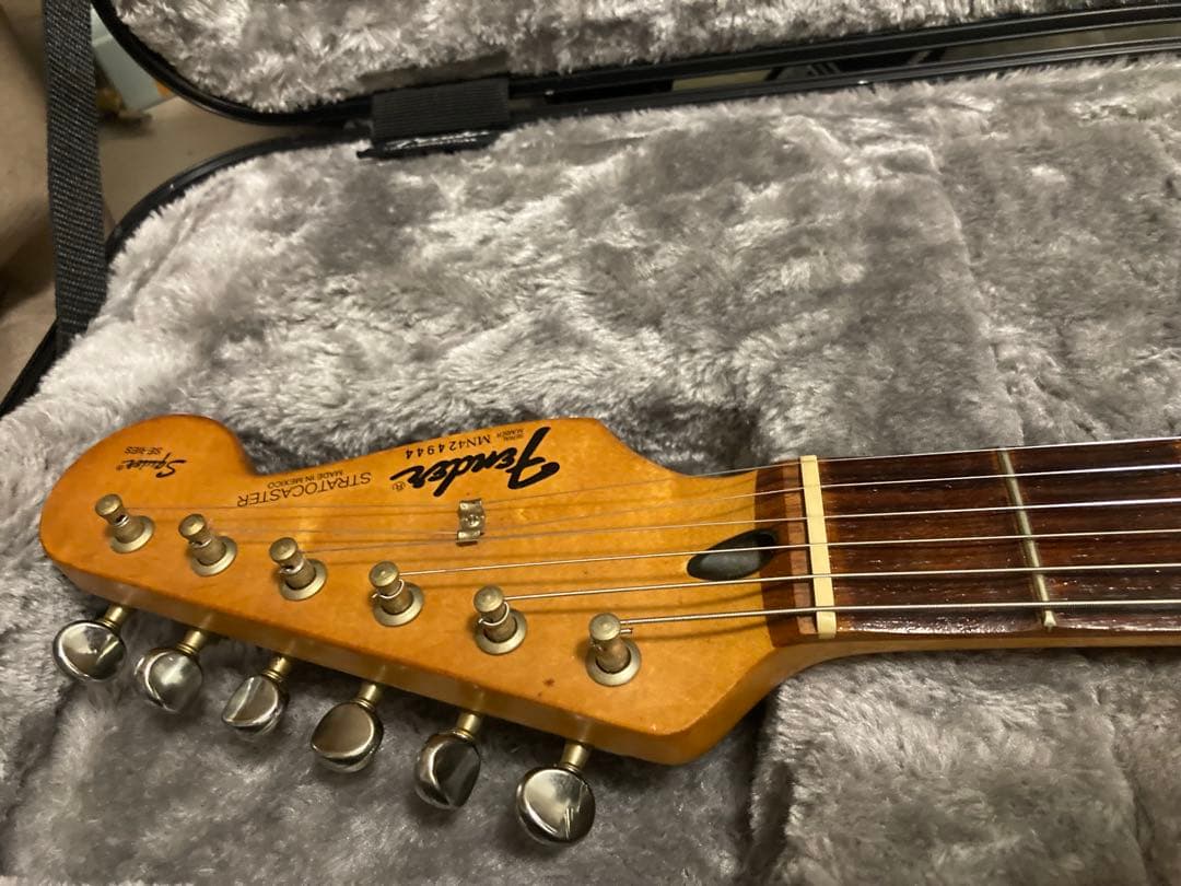 Fender Mex ストラトキャスター　スキャロップ加工済み