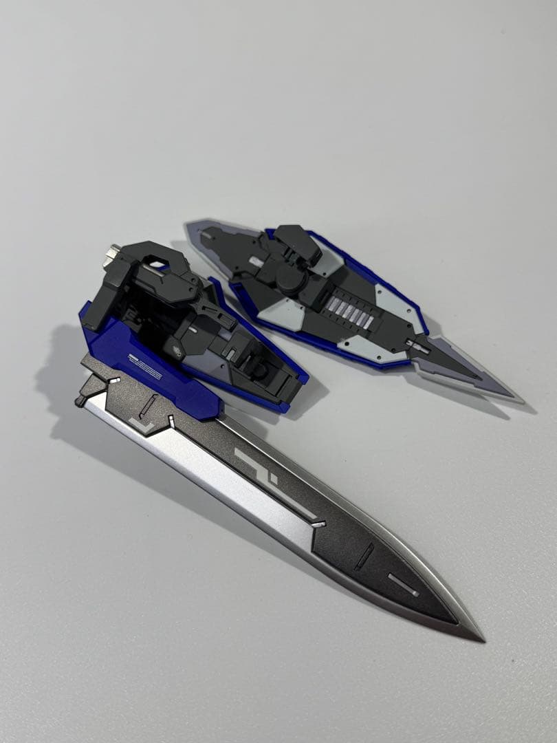 【大幅値下げ中】　MG 1/100 ガンダムエクシア