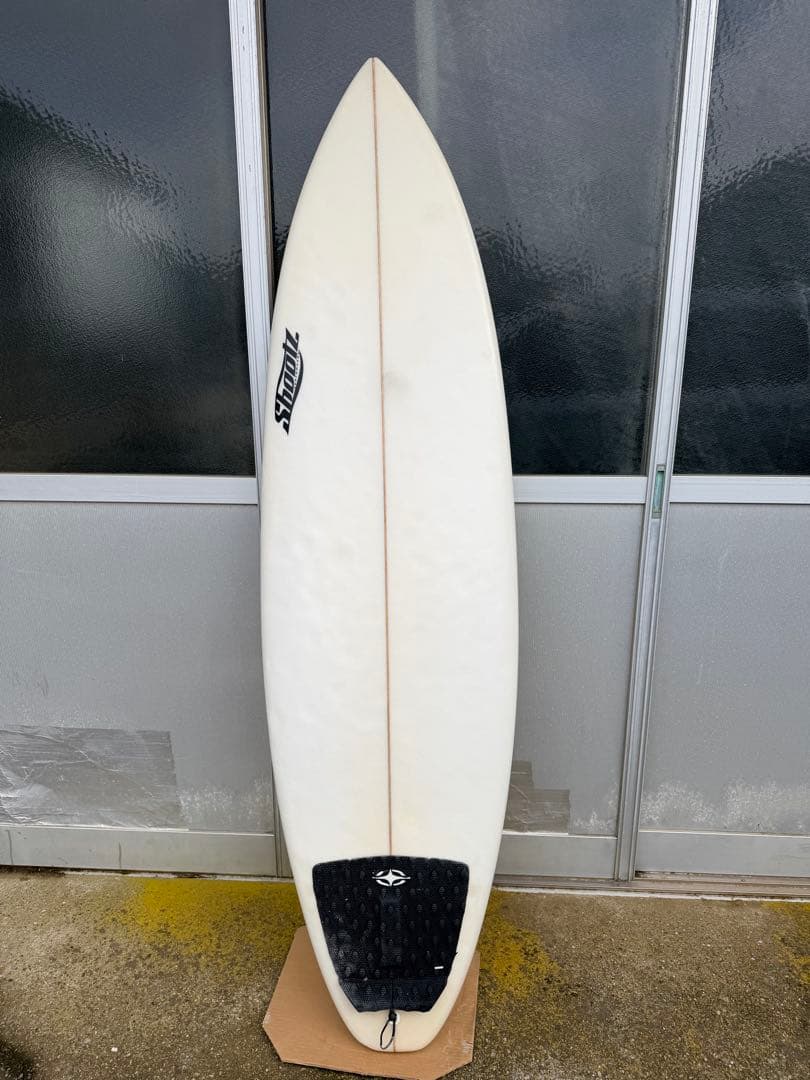 shootz シューツ サーフボード 6'4 ミッドレングス