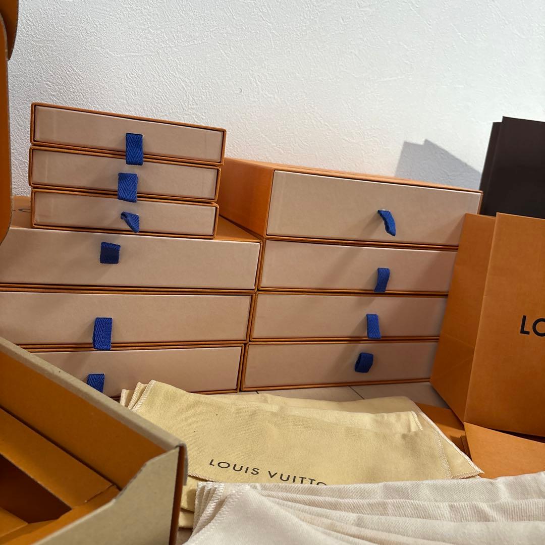 ルイヴィトン ショップ袋、箱まとめ売り