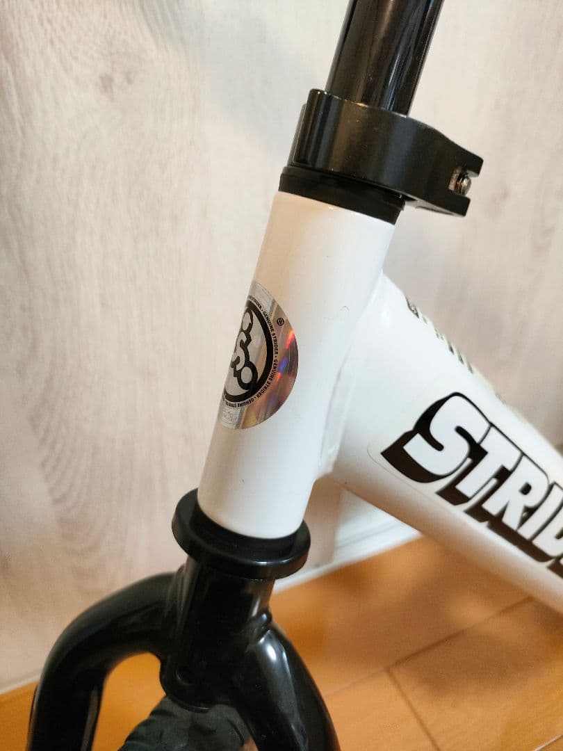 ストライダー 12インチ 白 スポーツモデル ホワイト STRIDER