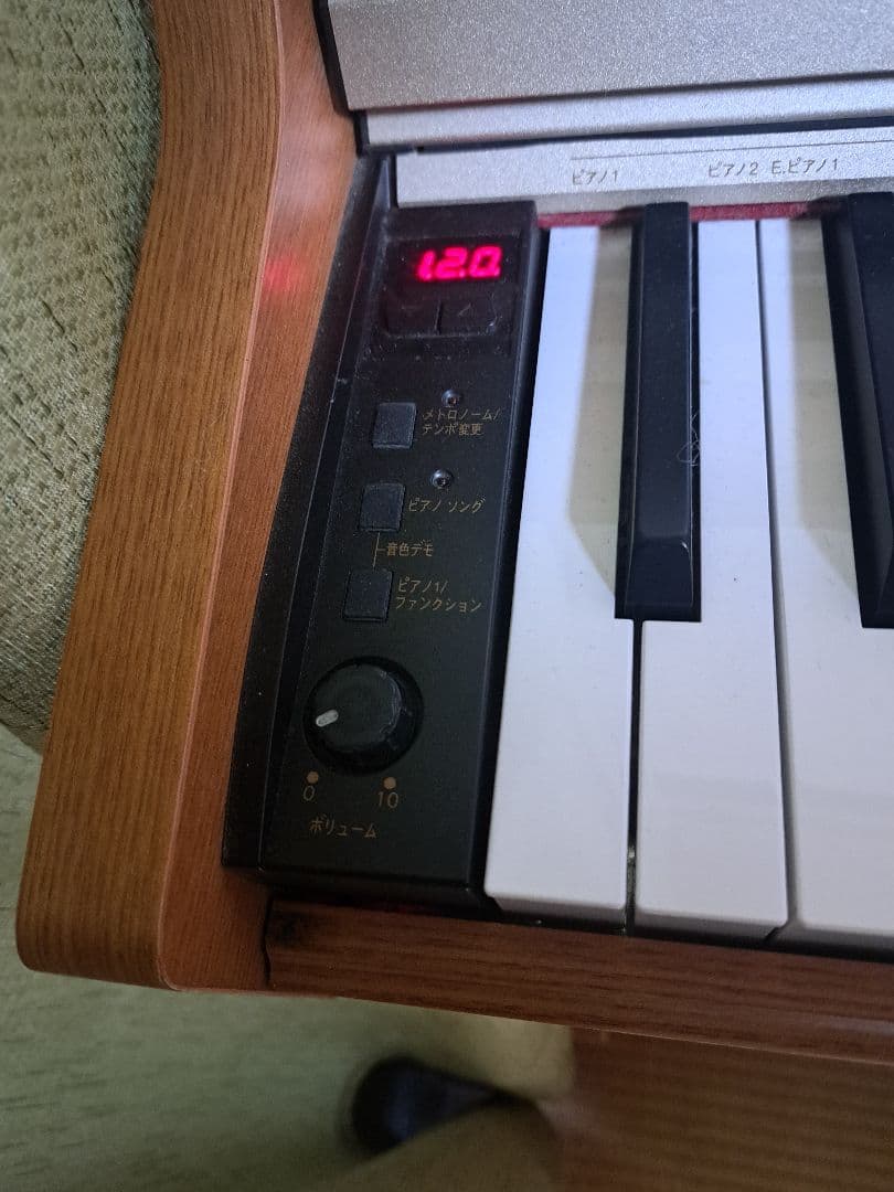 セイさん KORG電子ピアノ[手渡し限定]