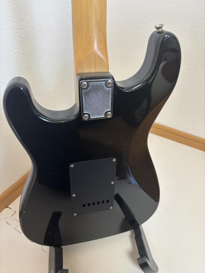 フェルナンデス ストラトキャスター エレキギター 黒 FERNANDES