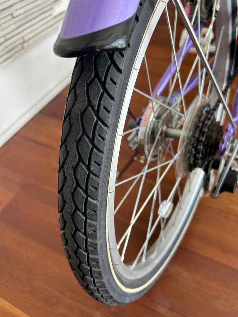 子供用　自転車　22インチ　室内保管　引取り限定