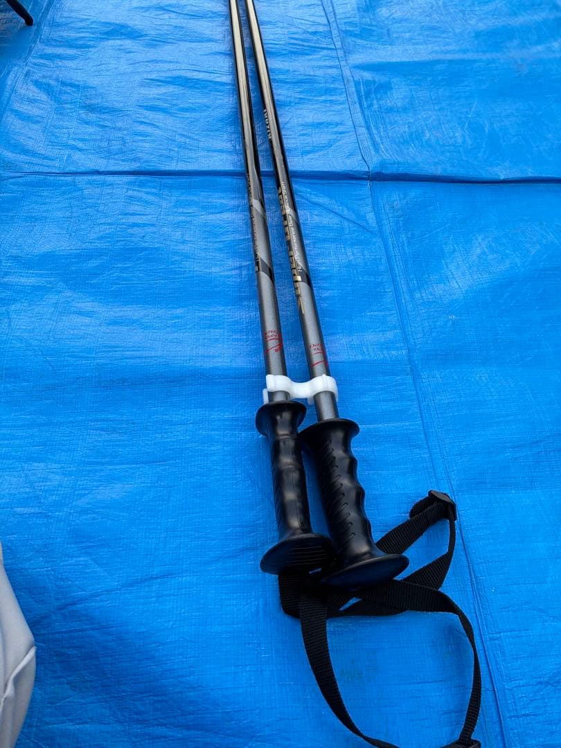 KASTLEスキー板、DOLOMITEブーツ、KIZAKIストックのセット