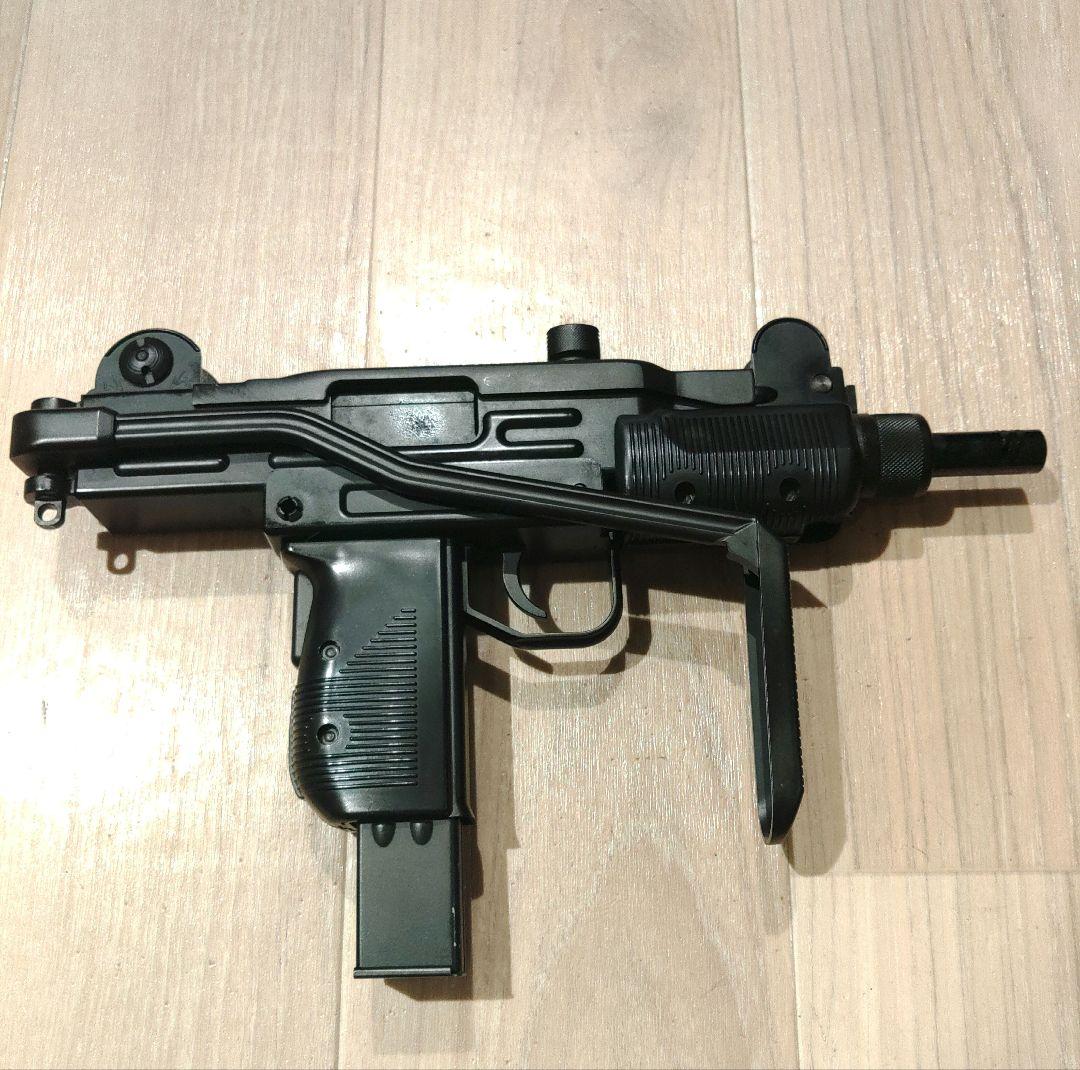 ※レオレオ　WA ミニUZI ガスブロ／美品・ケース・マガジン付