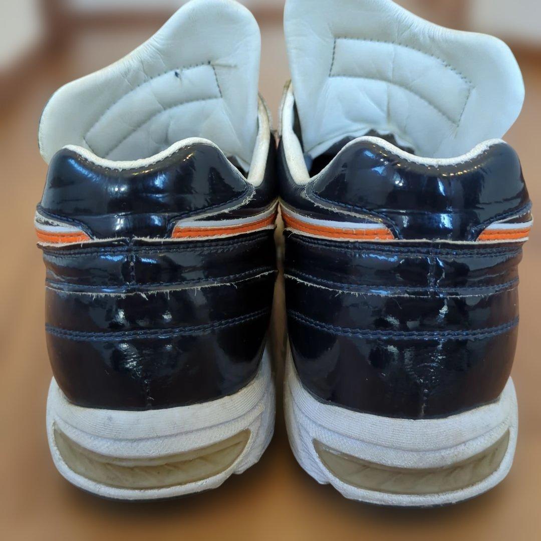 法政大学　アシックス　トレーニングシューズ　非売品　28.5