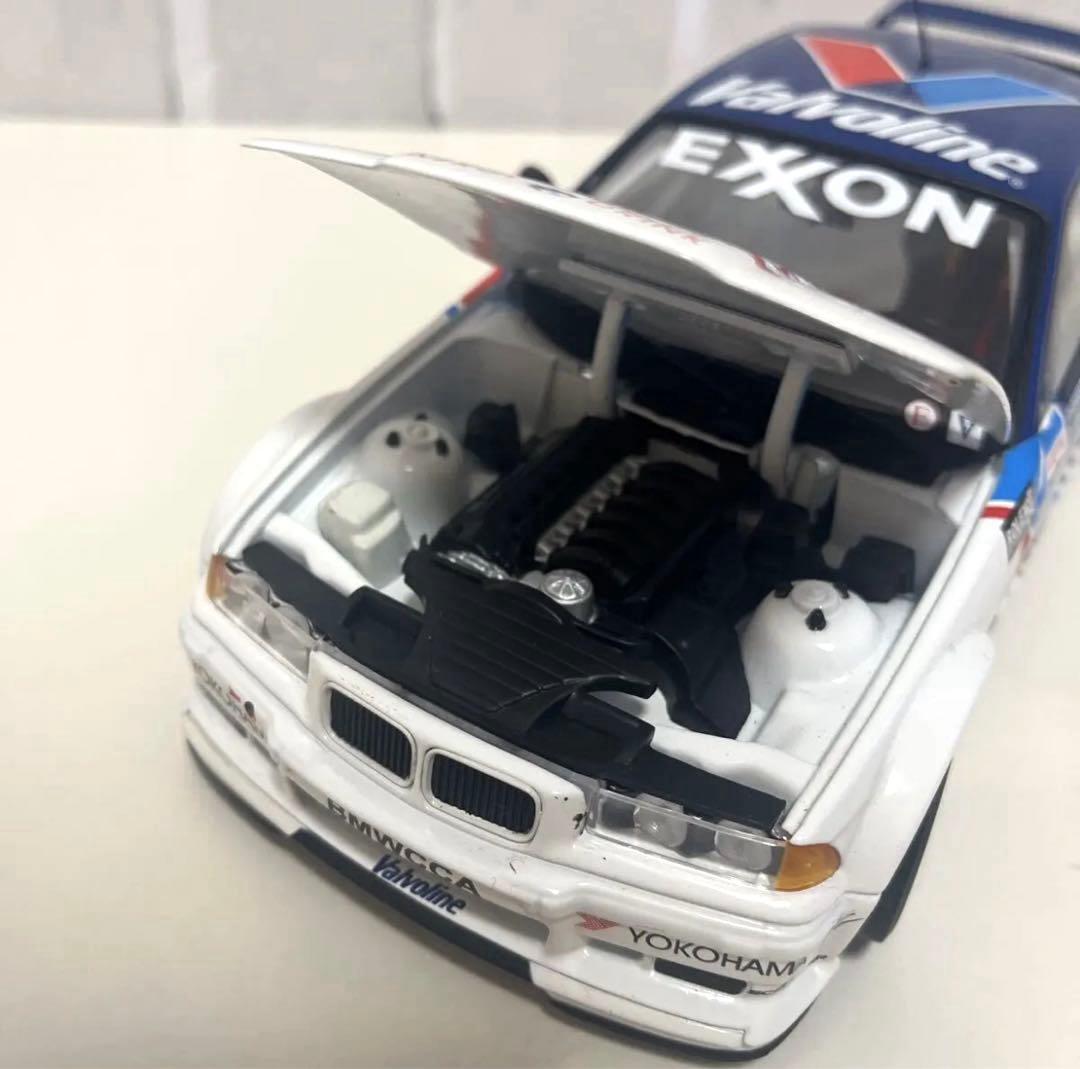 1/18 UT models  M3 E36 GTR 1996 ミニカー