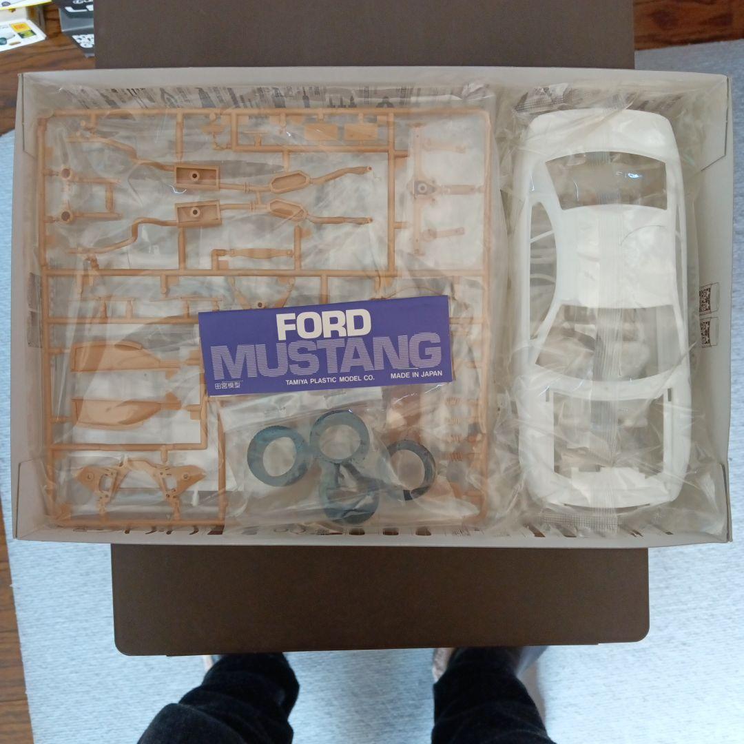 タミヤFord Mustang GT Convertible & Cobra R