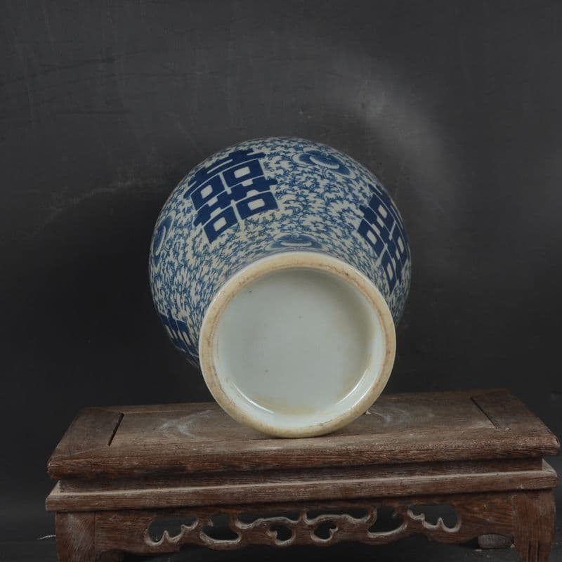 青花喜字纏枝蓮蓋缶 景徳鎮 陶磁器 装飾品 現代工芸品 美術品 置物