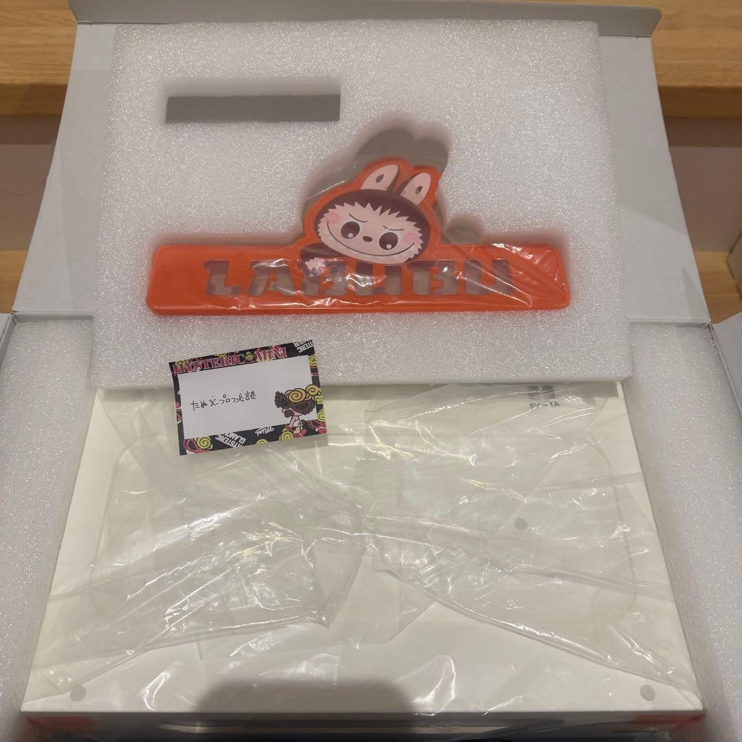 LABUBU wacky mart コンテナワッキーマート展示ボックス