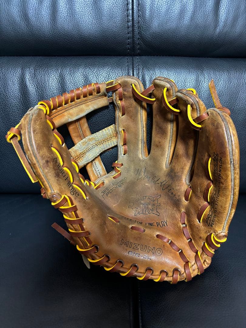 美津濃ワールドウイン硬式内野手用グラブ