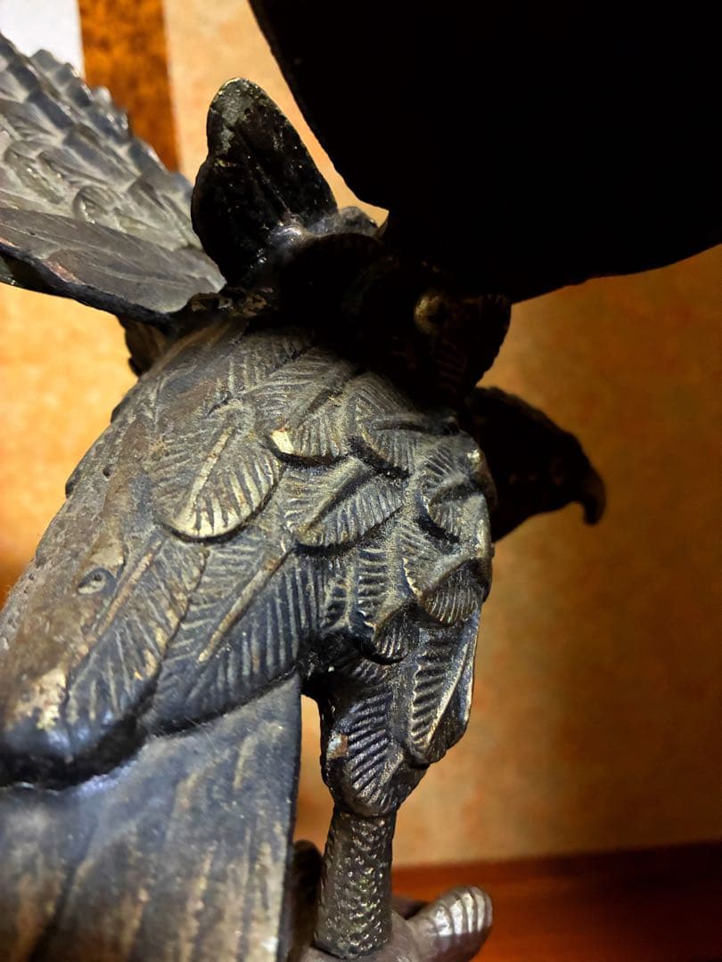 鷹 鷲 アンティーク 置物 オブジェ 現状保管品 詳細不明