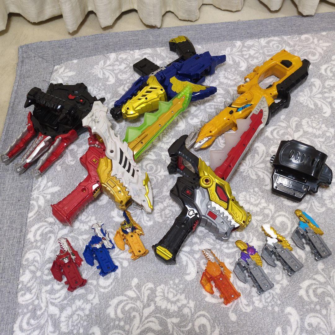 DX リュウソウジャー　武器　リュウソウカリバー　リュウソウル　ゴジュウジャー