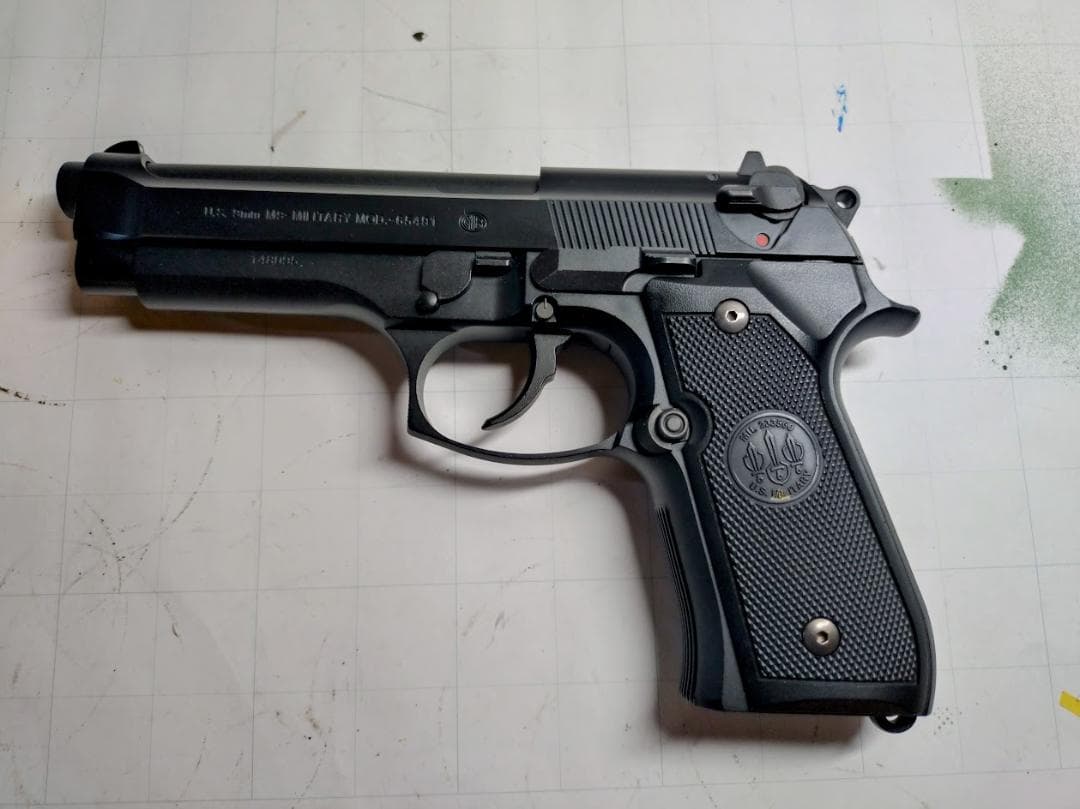 U.S.M9 ガスブローバックハンドガン