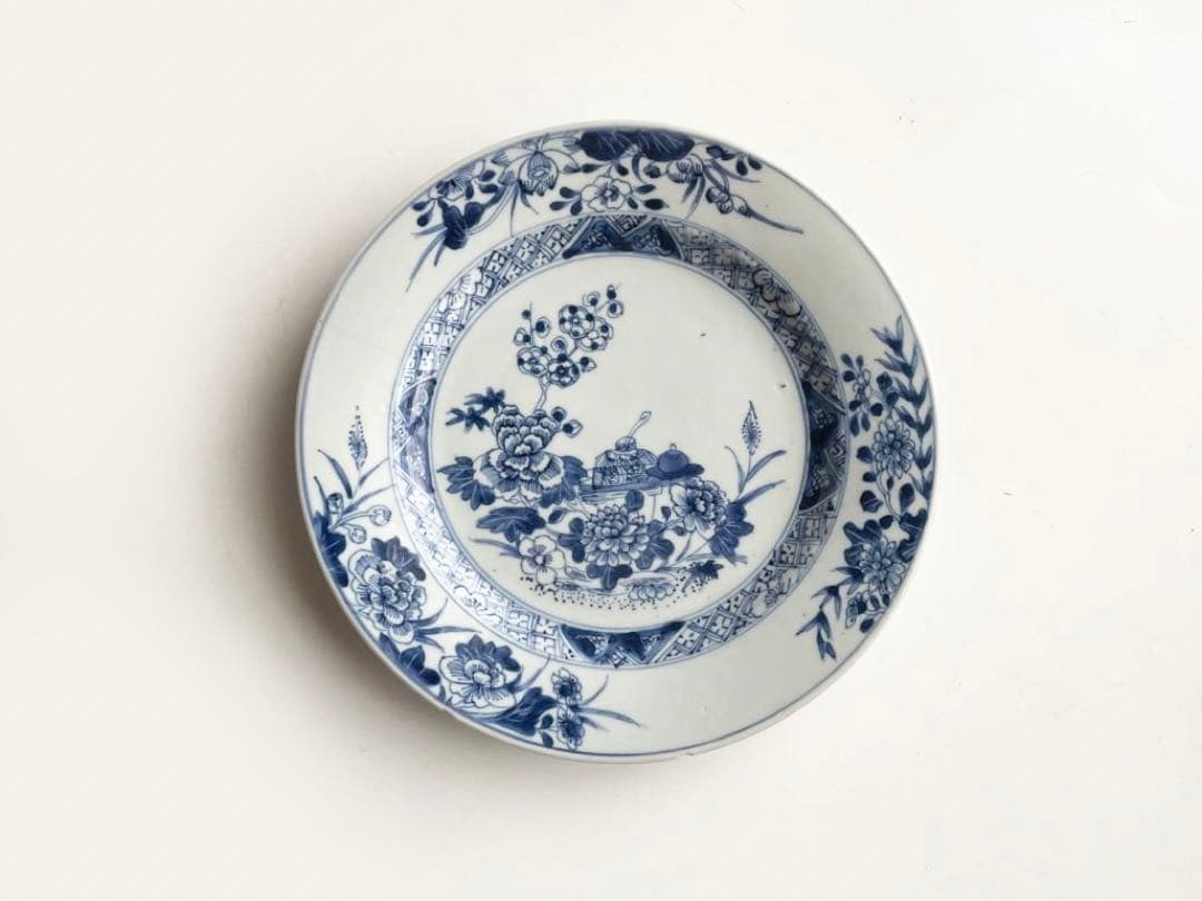 骨董　アンティーク　青花　染付　中国古陶磁　中国骨董　染付皿　花文様皿