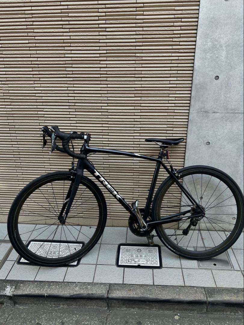 Trek Émonda ALR4Tiagraカーボンホイール装着　直接引取希望