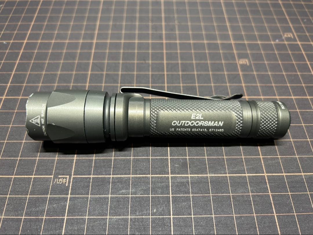 ライト・ランタン SUREFIRE E2L Outdoorsman