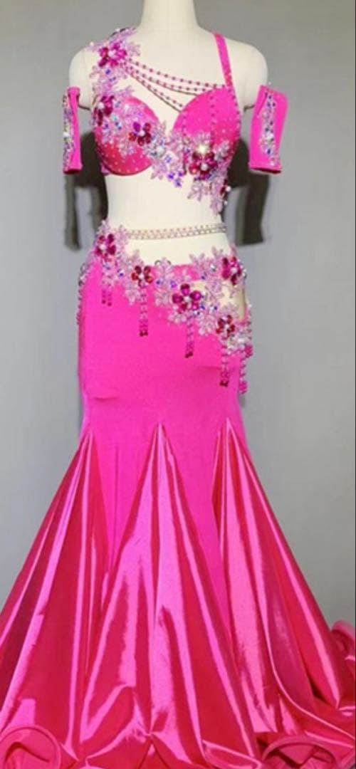 ピンク ビーズ装飾 ベリーダンス衣装