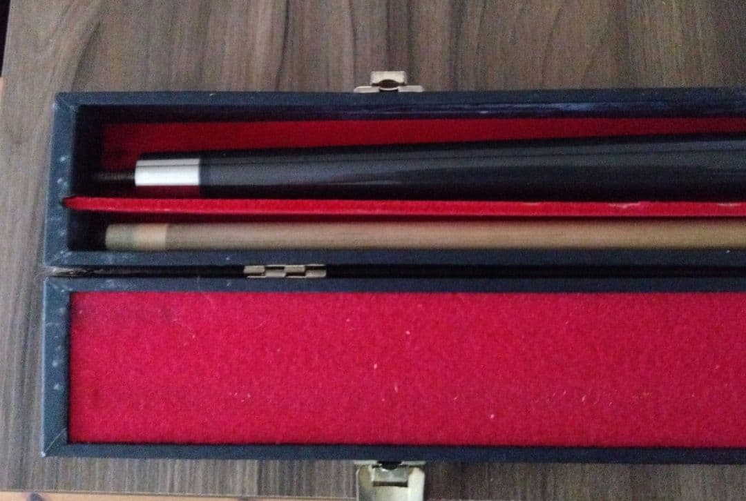 ビリヤードキュー ケース付き 曲がりなし 約149cm 初心者〜中級者向け　即日