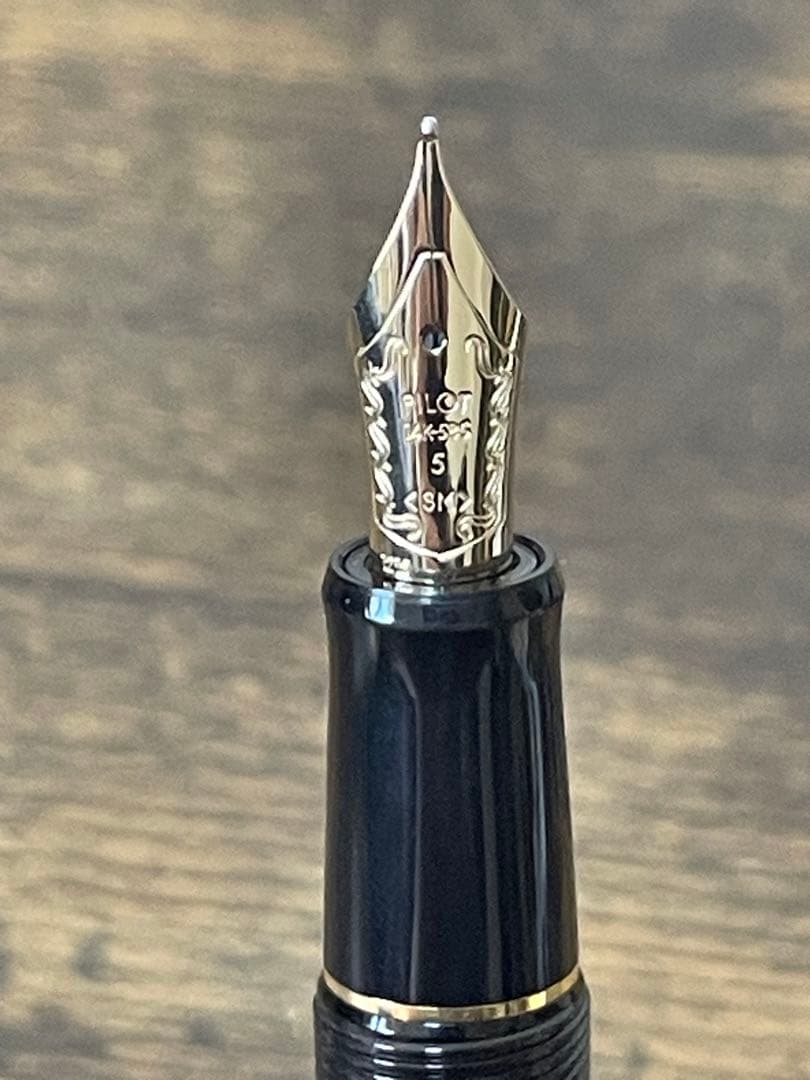 新品未使用　2015年製　SMニブ (中字軟)　74 14金　ゴールド　万年筆