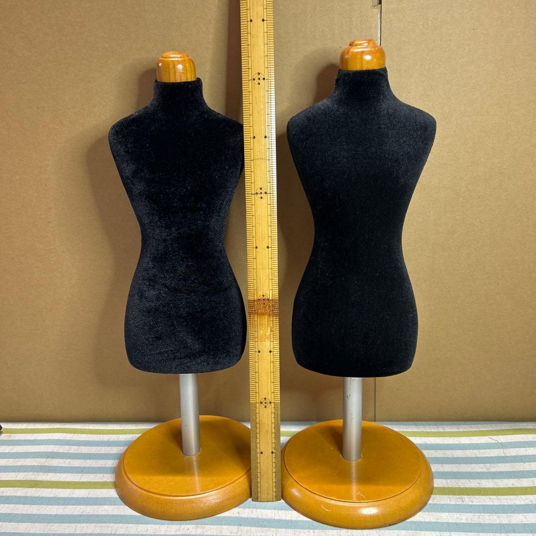 トルソー　　ディスプレイボディ ボディ黒2体