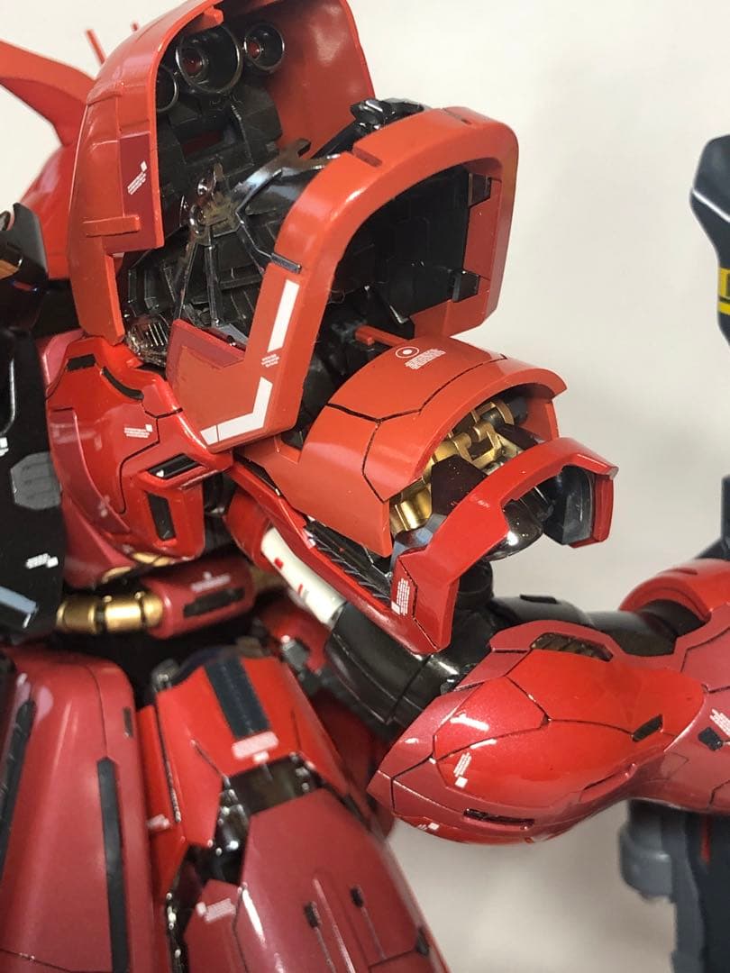 バンダイ　1/100MG サザビーVer.Ka 完成品　改造模型