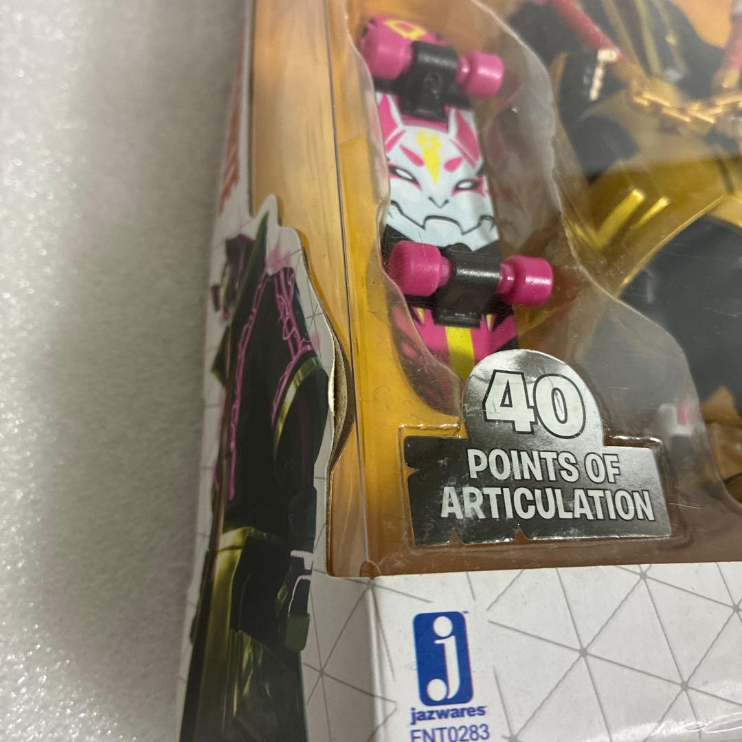 Fortnite Drift フィギュア 8ピース 40ポイント