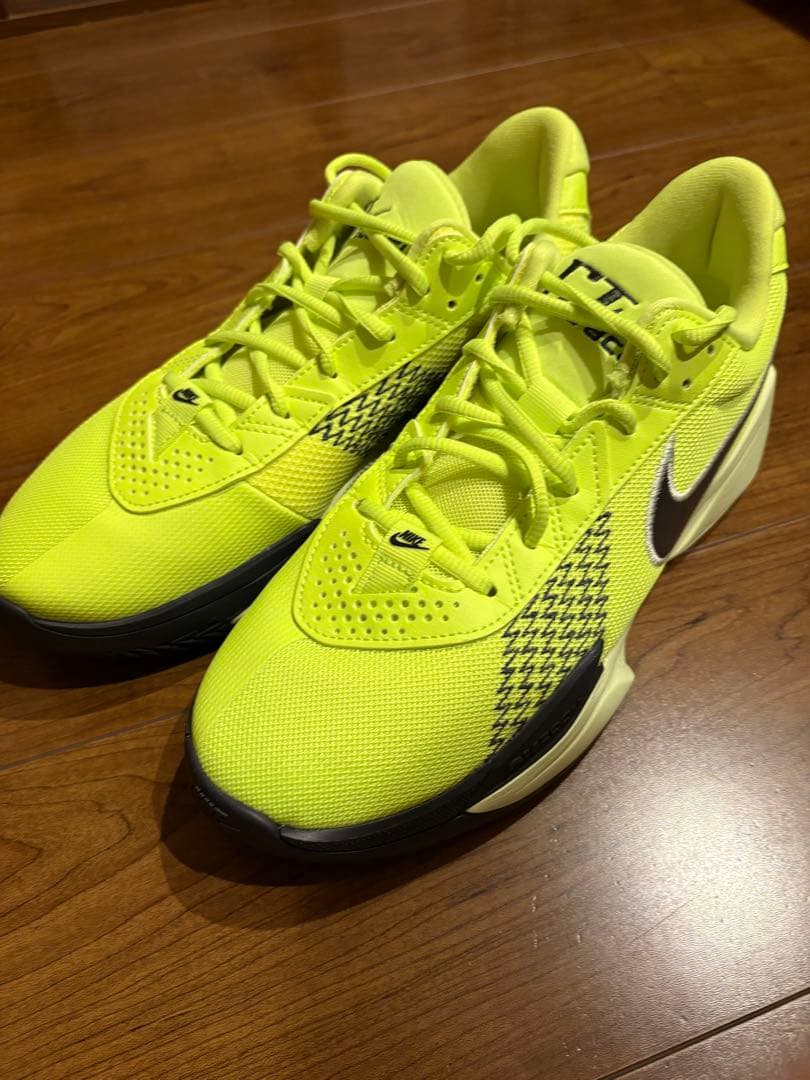 新品未使用 ナイキ gtcutアカデミー バスケットシューズ 27.0cm