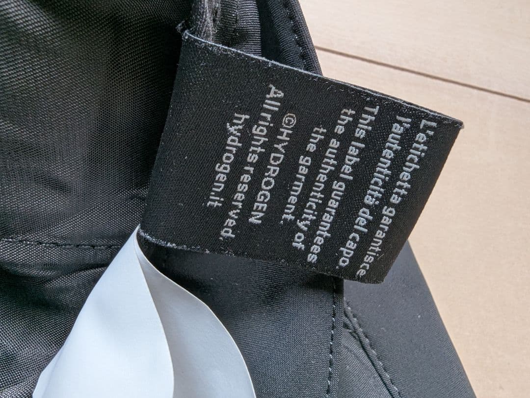 ハイドロゲン　HYDROGEN　ゴルフパンツ　ズボンドクロ