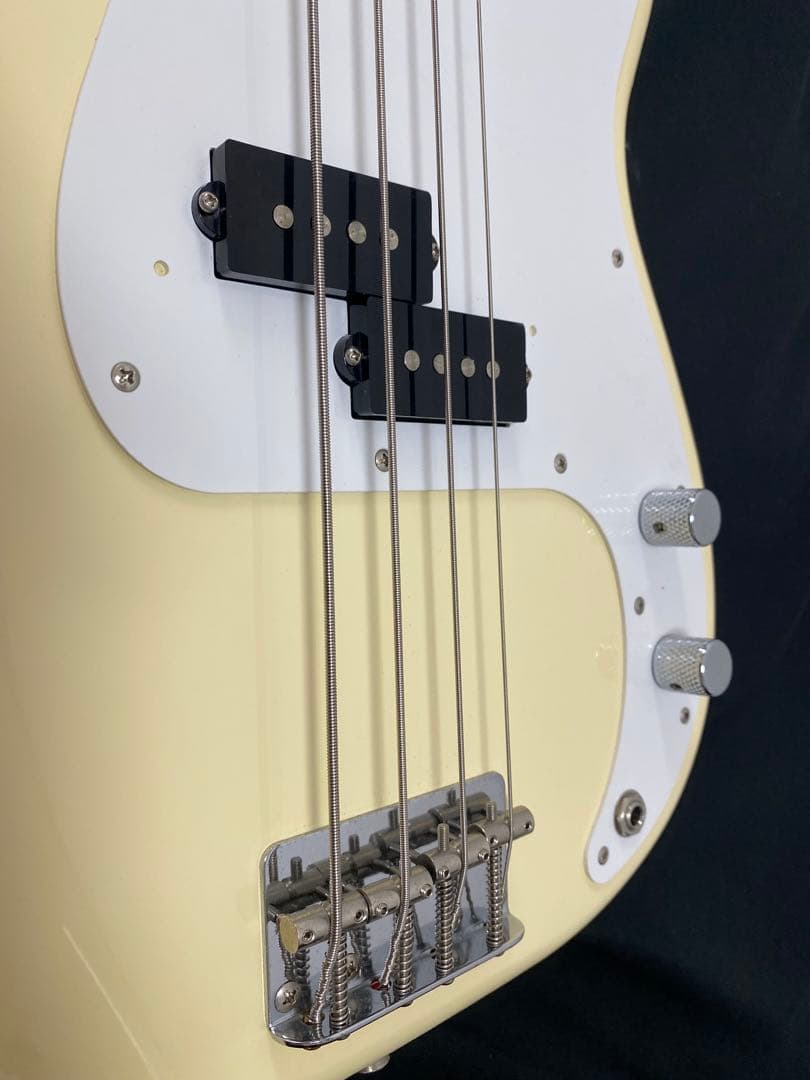 Fender japan PB-57 Precision Bass エレキベース