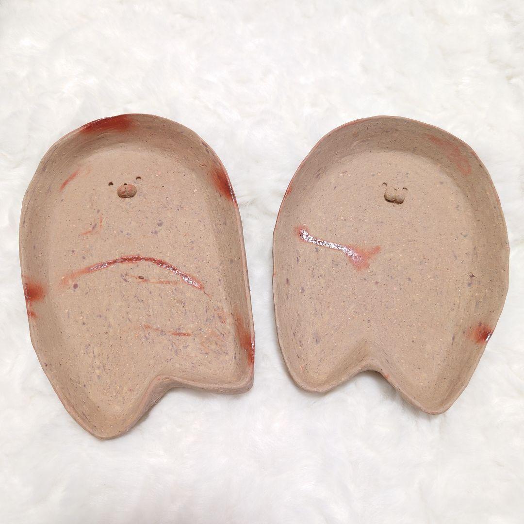 ◎【2517】111.アザラシ　皿…備前焼