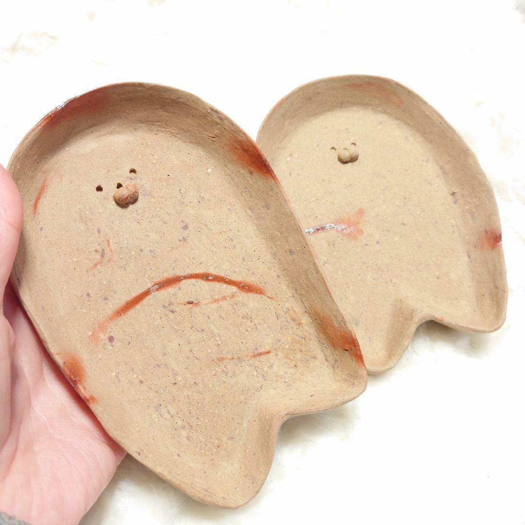 ◎【2517】111.アザラシ　皿…備前焼