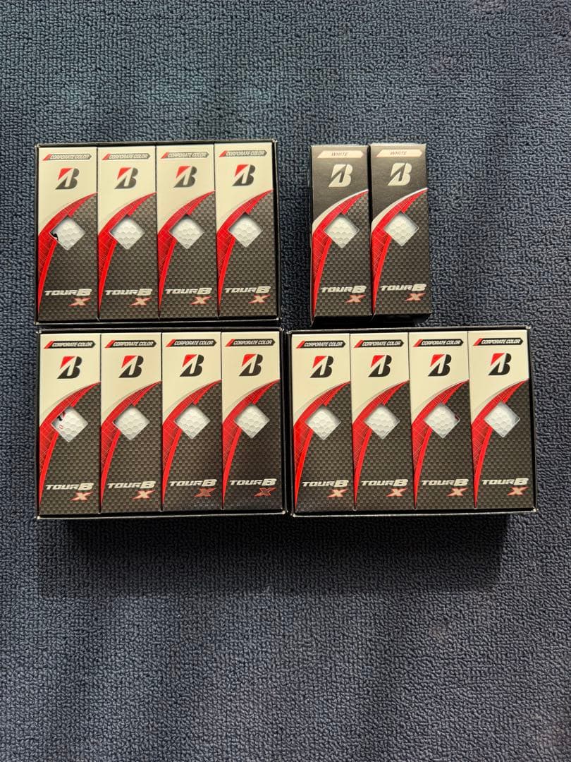 BRIDGESTONE TOUR B X 3ダース+2スリーブ