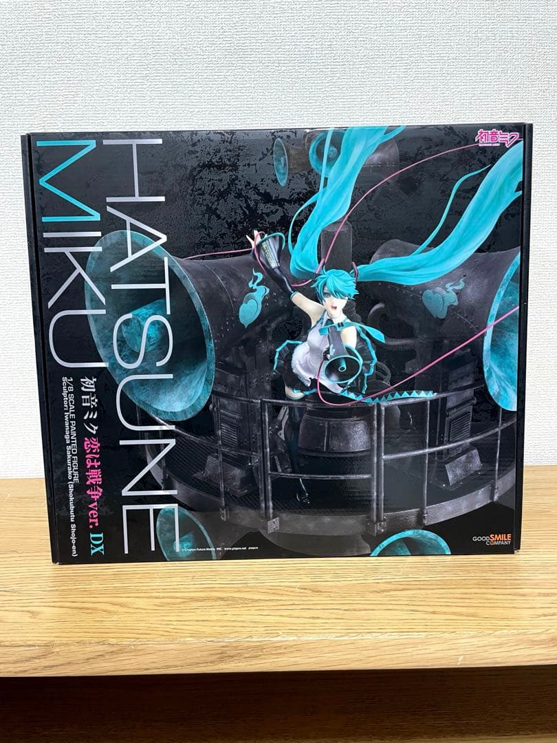 美品 初音ミク 恋は戦争Ver. DX 1/8 完成品 フィギュア