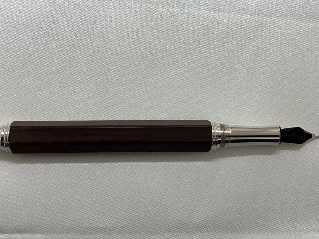 カランダッシュ　バリアス　スネークウッド　万年筆（廃盤品）箱あり