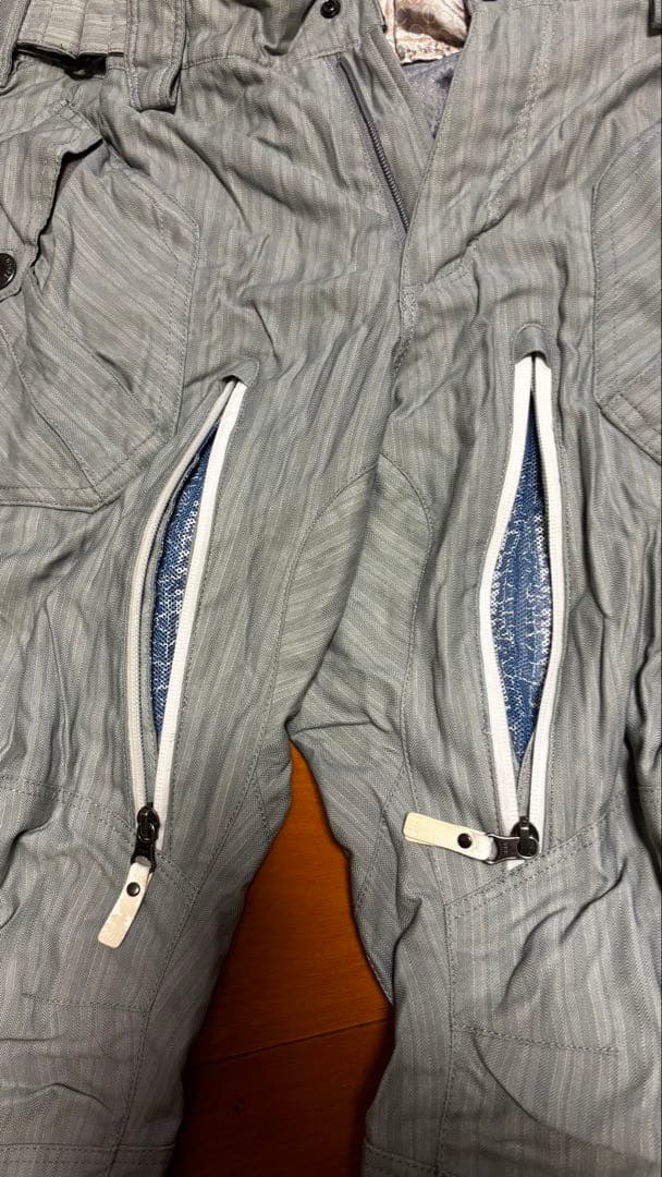 最終★Helly Hansen スノーボードウェア　ライダース170〜180cm