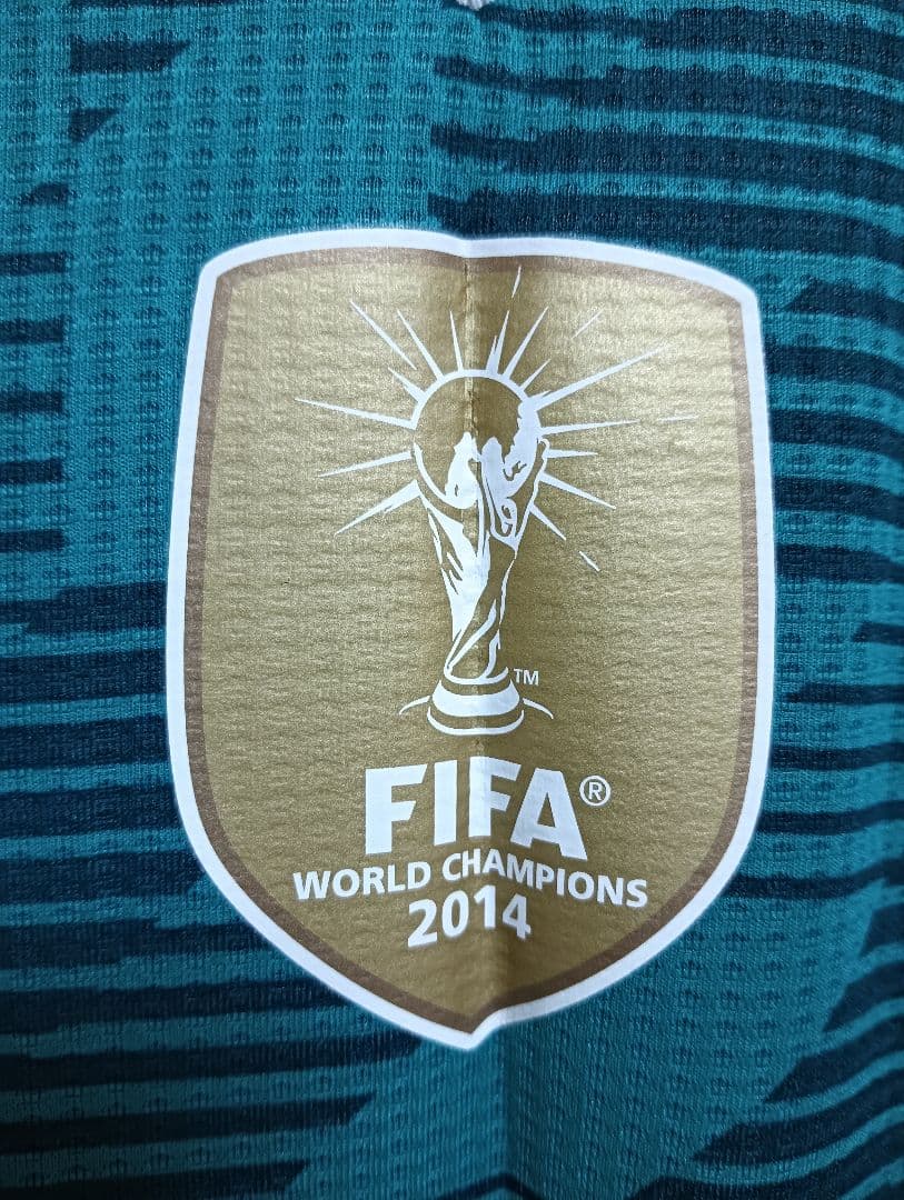 アディダス ドイツ代表 クロース オーセンティックユニフォーム 2018アウェイ