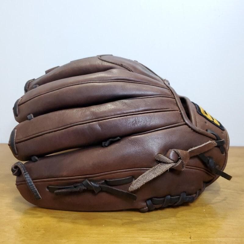 シュアプレイ 日本製 激渋カラー チョコブラウン 内野用 軟式グローブ