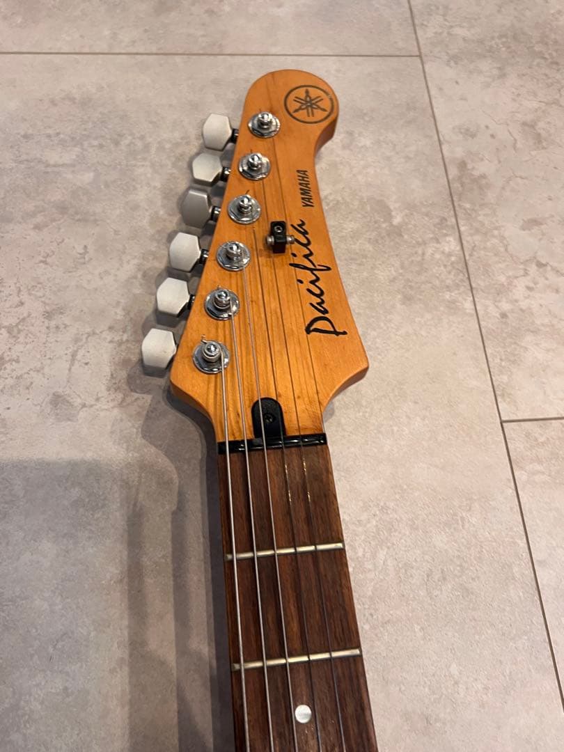 Yamaha Pacifica エレキギター ティール