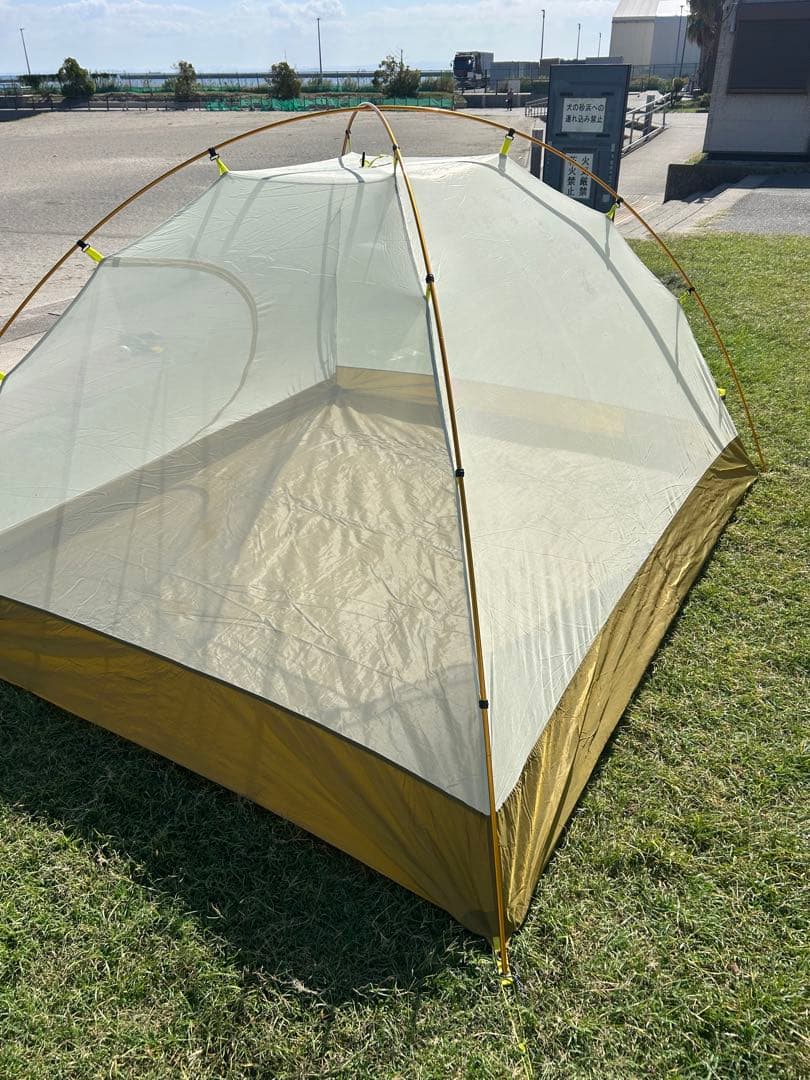 モンベル　レラドーム４　ドーム型テント