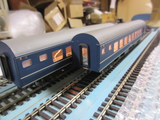 国鉄 20系 特急形緩急客車 2両セット HOゲージ (金属製・カツミ製）