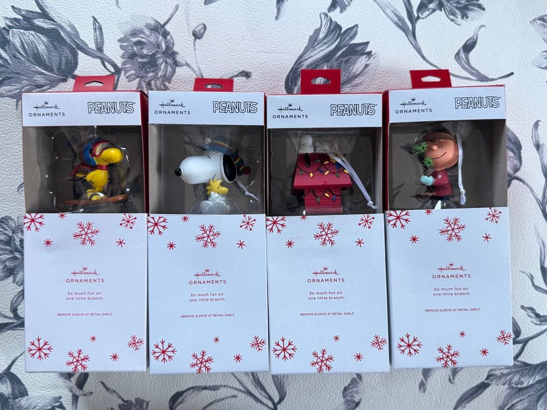 スヌーピー Hallmark ホールマーク クリスマス オーナメント フィギュア