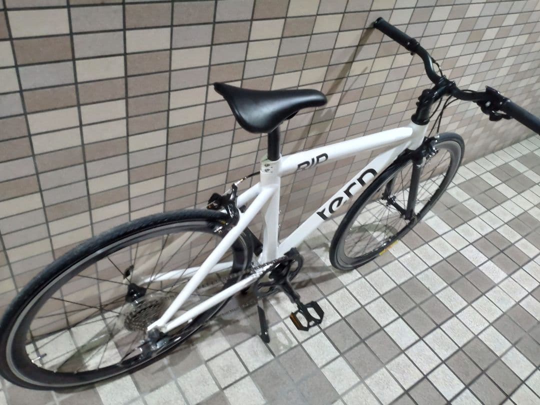 ☆tern RIP ☆前後タイヤ新品！他新品パーツ多数！クロスバイク