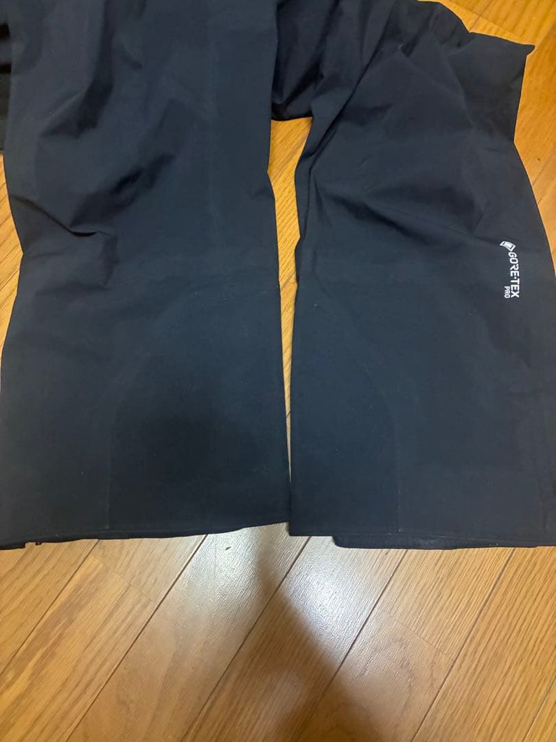 Burton Ak457 ビブパンツ　gortex pro スキー　スノボ