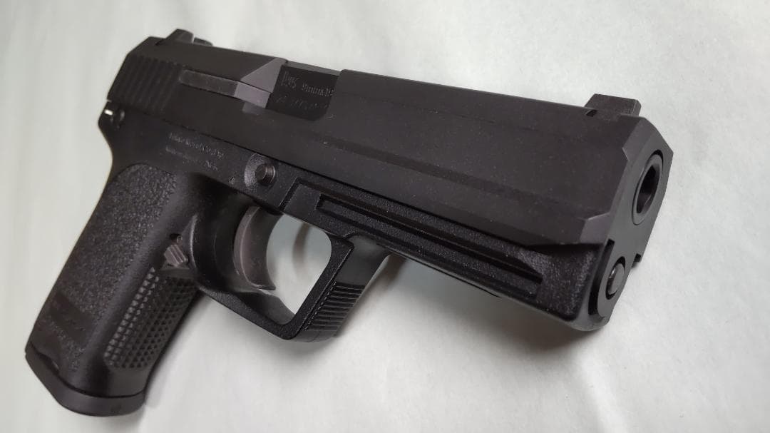 東京マルイ　USP ガスブローバックハンドガン